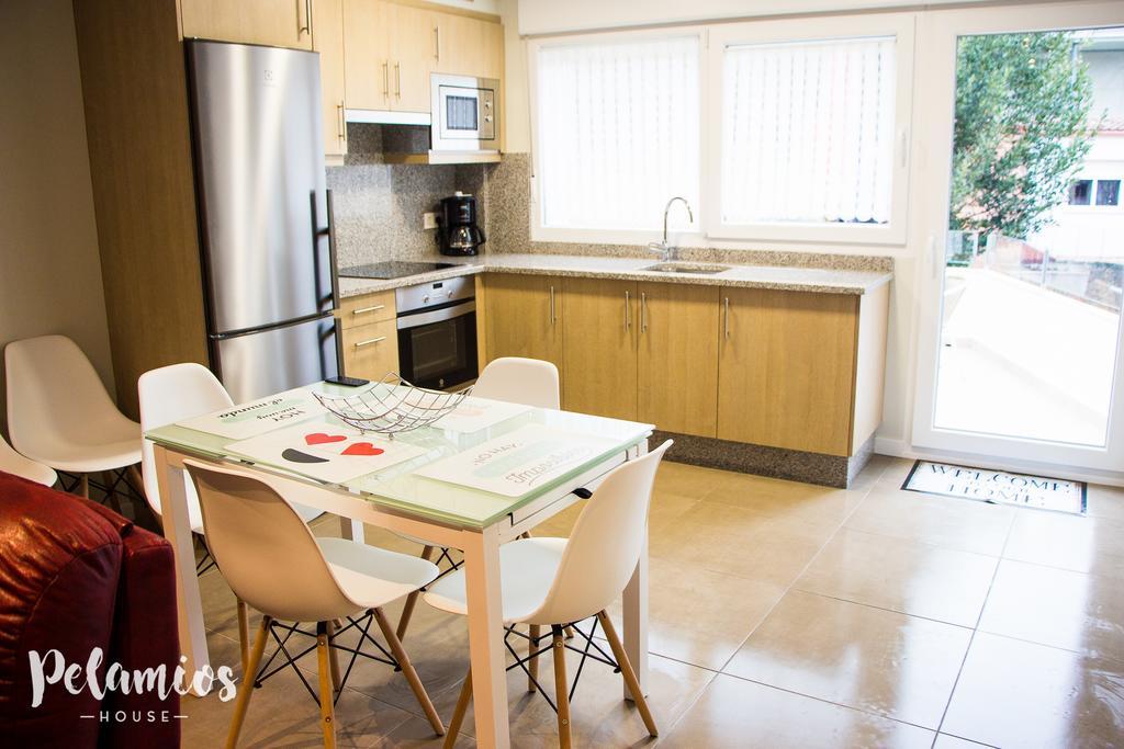 Pelamios House Apartment ซานติอาโก เด กอมโปสเตลา ภายนอก รูปภาพ